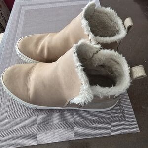 Timberland Tan Fur-Lined Winter Boots